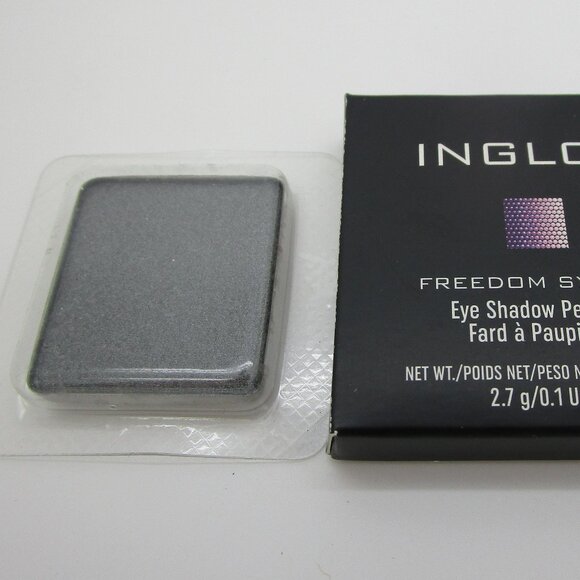 Shade 451 INGLOT Freedom System Eye Shadow Pearl NF Square - Picture 1 of 2